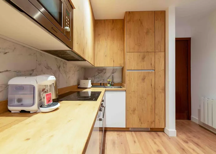 Acogedor Piso En Barrio De Salamanca 2 Hab 2 Bano