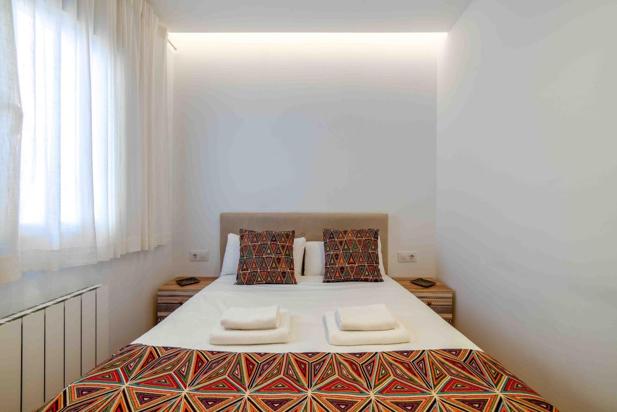 Acogedor Piso En Barrio De Salamanca 2 Hab 2 Bano Apartament